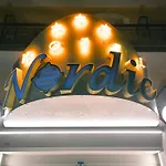 北欧酒店 3*
